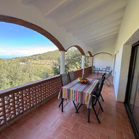 Apartment Sa Riera, Vue Mer, De Charme Pour 4 Personnes A 5mn De La
