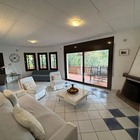 Sa Riera, Vue Mer, De Charme Pour 4 Personnes A 5mn De La